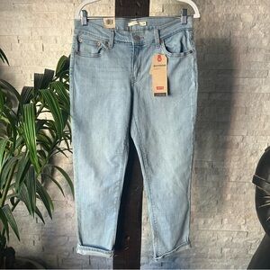 Levi’s Light Wash Straight Slouchy Boyfriend Jeans Size 29 New with Tags